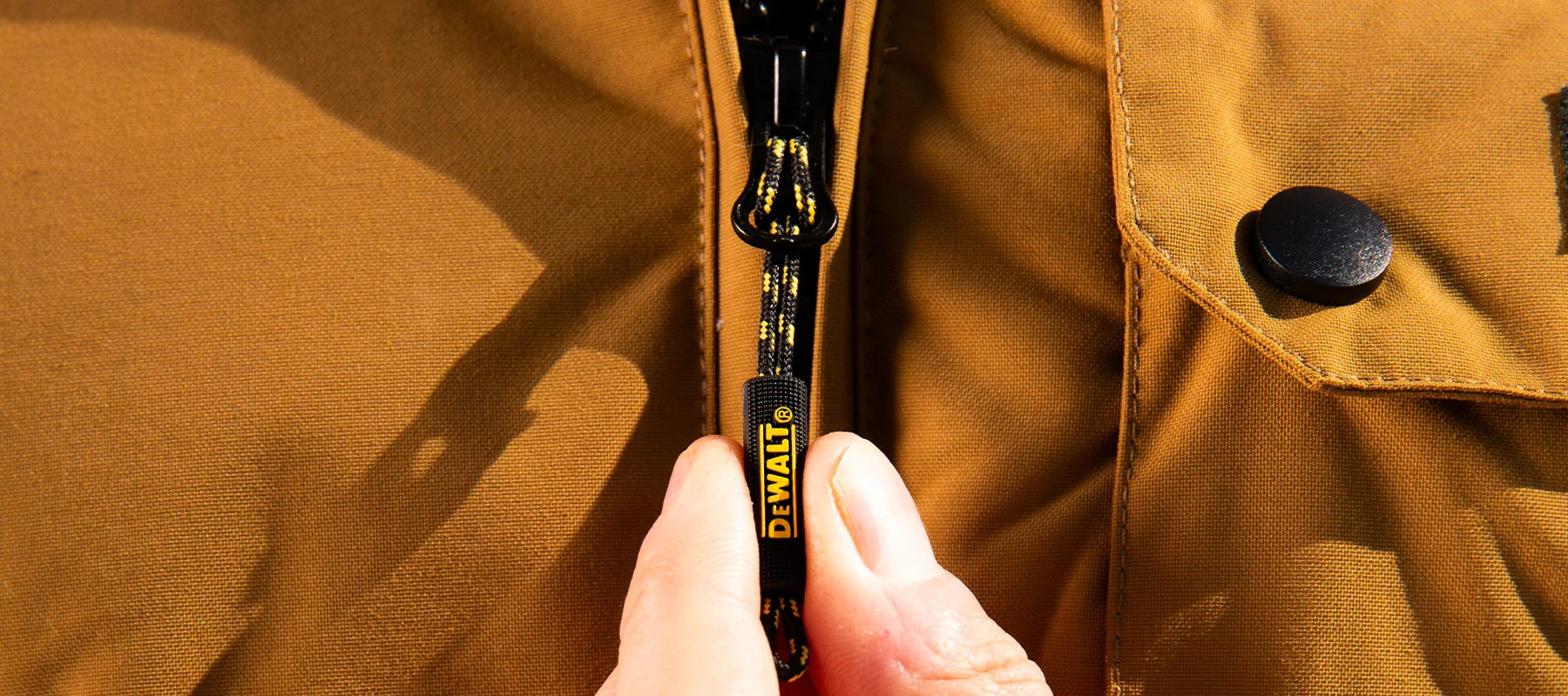 DEWALT Workwear Jackets & Gilets