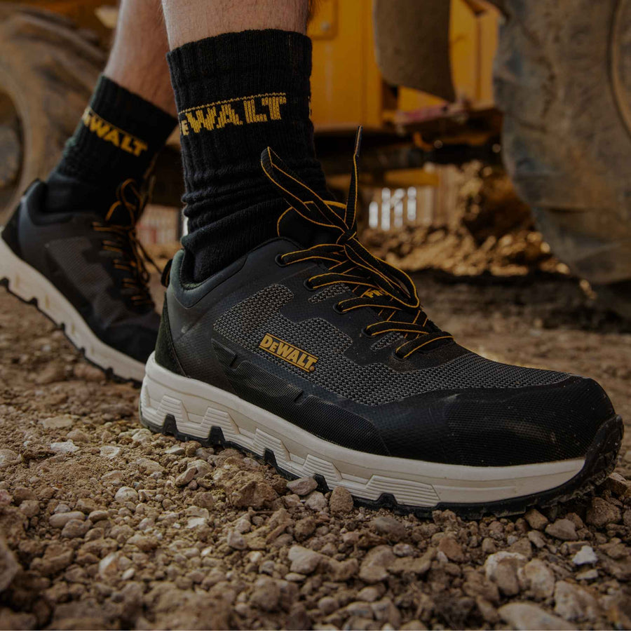DEWALT Lightweight Safety Toe Footwear