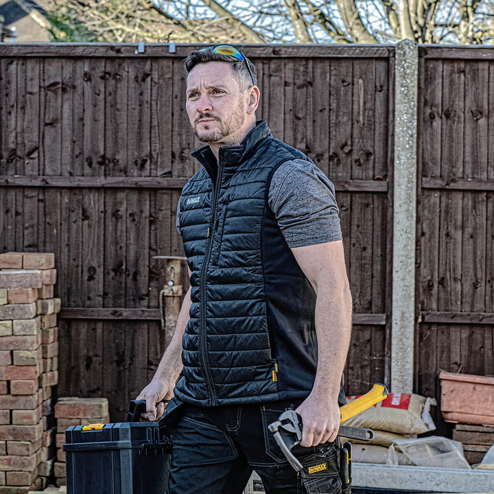 DEWALT Force Slim Fit Gilet Black Model Shot 2